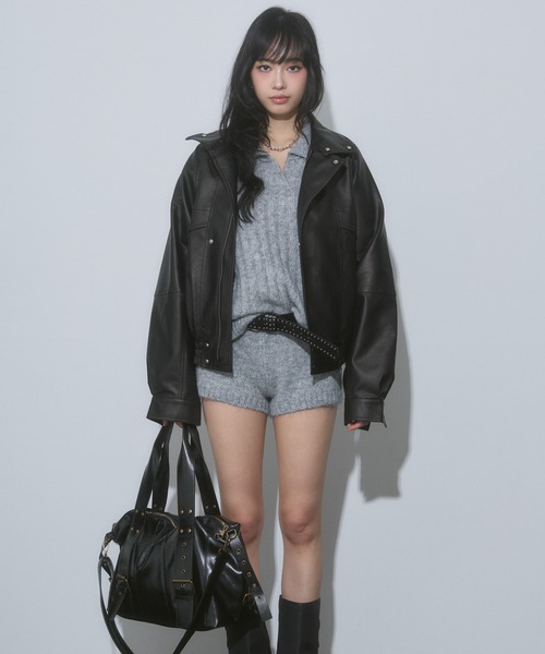 ENVYM（アンビー）の「スタンドカラー レザー オーバーサイズ ジャケット（ブルゾン・レディース・アイボリー/ブラック・FREE）」の10枚目の写真