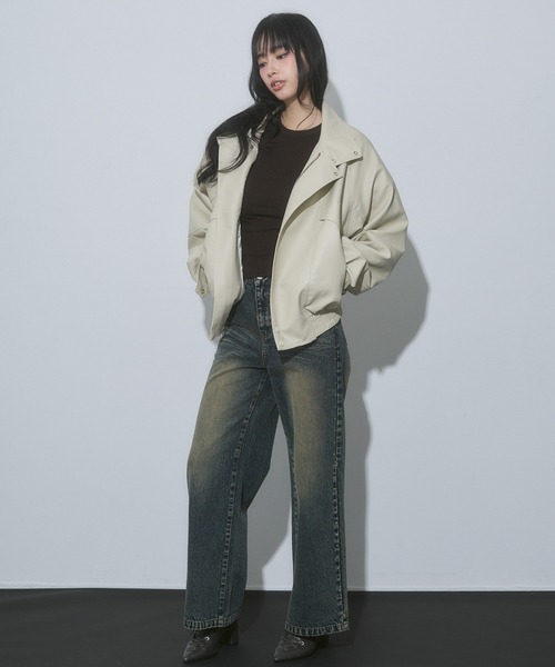 ENVYM（アンビー）の「スタンドカラー レザー オーバーサイズ ジャケット【2026年春新作】（ブルゾン・レディース・アイボリー/ブラック/ブラウン・FREE）」の22枚目の写真