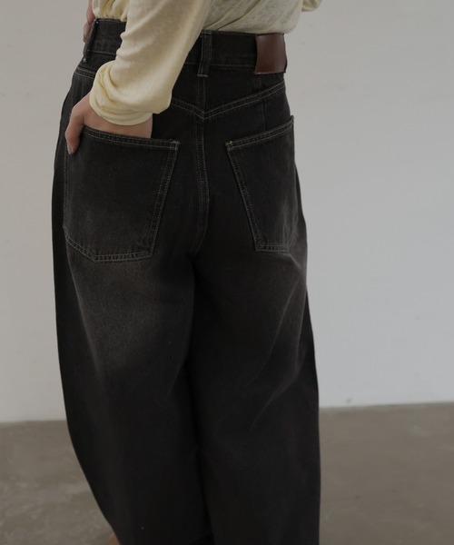 hellam（へラム）の「アシメカーブデニムパンツ（デニムパンツ・レディース・ブルー/グレー/ライトブルー/インディゴブルー・SMALL/MEDIUM）」の20枚目の写真