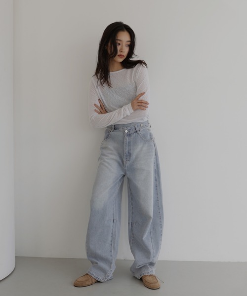 hellam（へラム）の「アシメカーブデニムパンツ（デニムパンツ・レディース・ブルー/グレー/ライトブルー/インディゴブルー・SMALL/MEDIUM）」の15枚目の写真