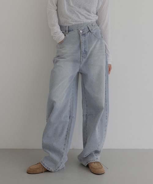 hellam（へラム）の「アシメカーブデニムパンツ（デニムパンツ・レディース・ブルー/グレー/ライトブルー/インディゴブルー・SMALL/MEDIUM）」の12枚目の写真