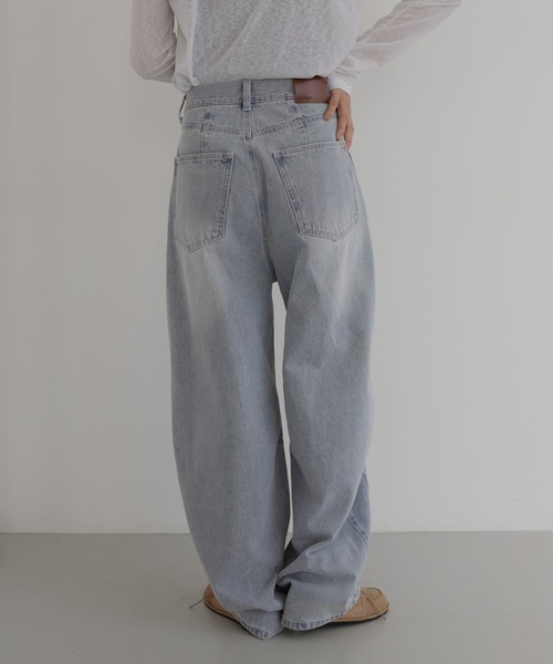 hellam（へラム）の「アシメカーブデニムパンツ（デニムパンツ・レディース・ブルー/グレー/ライトブルー/インディゴブルー・SMALL/MEDIUM）」の11枚目の写真