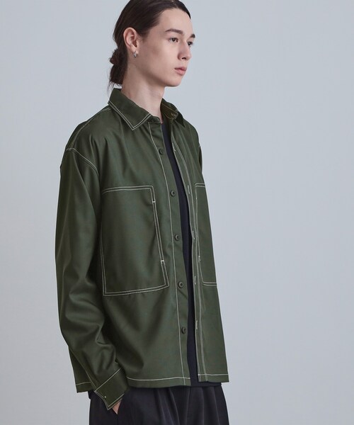 tk.TAKEO KIKUCHI(ティーケータケオキクチ)の「配色ステッチシャツ(シャツ/ブラウス・メンズ・スミクロ/モスグリーン/ブルーグリーン・02/03/04)」の2枚目の写真