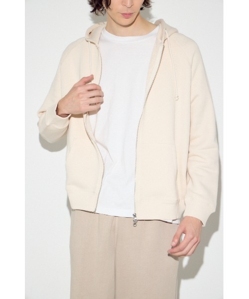 AZUL by moussy(アズールバイマウジー)の「裏毛ジップアップパーカー(パーカー・メンズ・アイボリー/ブラック/ダークカーキ・SMALL/MEDIUM/LARGE)」の4枚目の写真