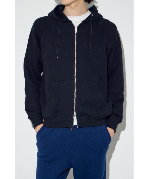 AZUL by moussy(アズールバイマウジー)の「裏毛ジップアップパーカー(パーカー・メンズ・アイボリー/ブラック/ダークカーキ・SMALL/MEDIUM/LARGE)」の18枚目の写真