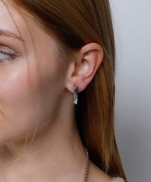 JewCas（ジュアキャス）の「【金属アレルギー対応ノットアレ】カクフープエアフィットイヤリング[NOA0111]（イヤリング）」