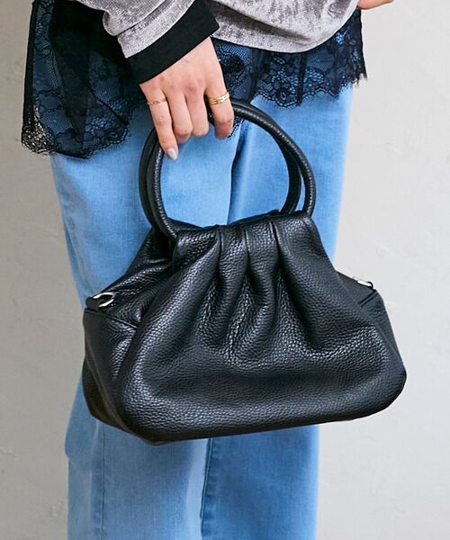 le.coeur blanc（ルクールブラン）の「MILLELA FIRENZE ギャザーハンドルバッグ（ショルダーバッグ・レディース・モカ/サックスブルー/ブラック・FREE）」の2枚目の写真