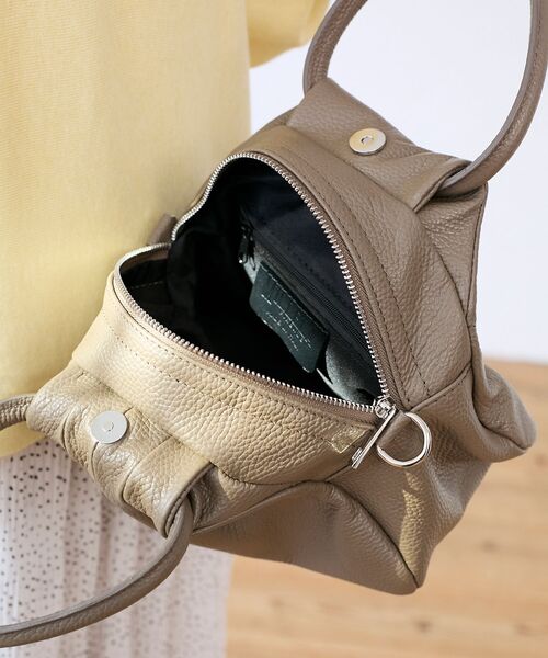 le.coeur blanc（ルクールブラン）の「MILLELA FIRENZE ギャザーハンドルバッグ（ショルダーバッグ・レディース・モカ/サックスブルー/ブラック・FREE）」の19枚目の写真