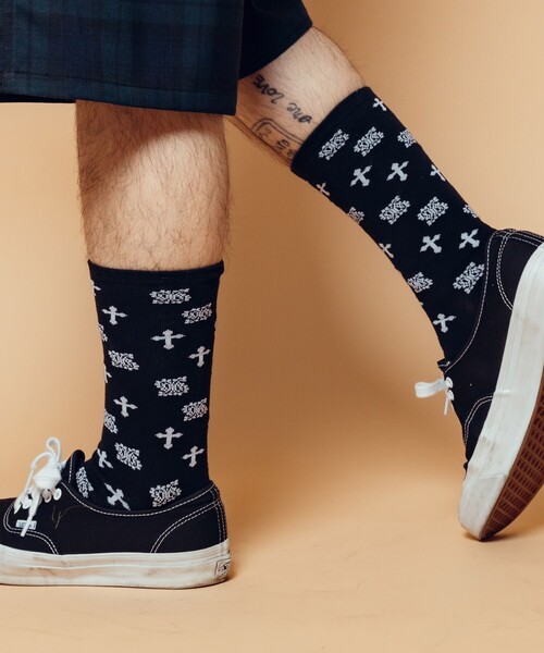 Subciety(サブサエティ)の「Paisley cross socks(ソックス/靴下・メンズ・ホワイト/ブラック・FREE)」の22枚目の写真