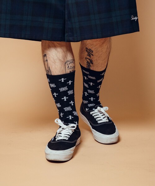 Subciety(サブサエティ)の「Paisley cross socks(ソックス/靴下・メンズ・ホワイト/ブラック・FREE)」の20枚目の写真