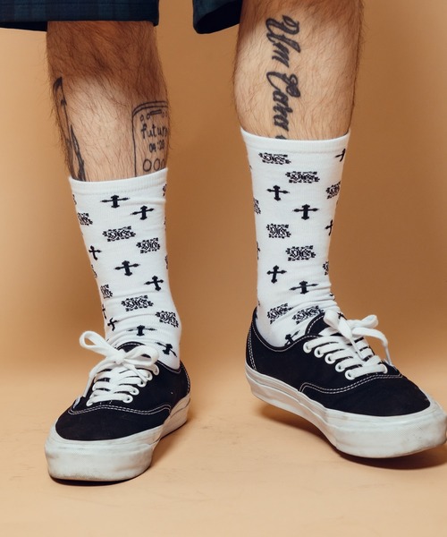 Subciety(サブサエティ)の「Paisley cross socks(ソックス/靴下・メンズ・ホワイト/ブラック・FREE)」の8枚目の写真