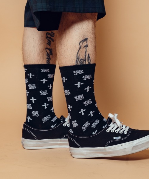 Subciety(サブサエティ)の「Paisley cross socks(ソックス/靴下・メンズ・ホワイト/ブラック・FREE)」の17枚目の写真