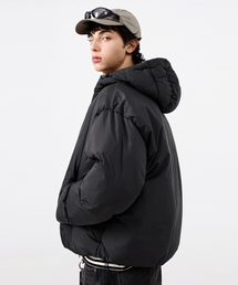 DIMITRI BLACK（ディミトリブラック）の「ASI ミニマルパディングクロップジャケット_ブラック（ダウンジャケット/コート）」