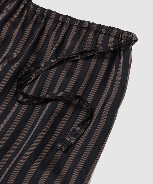 DRIES VAN NOTEN(ドリスヴァンノッテン)の「SCOTTS 3276 W.W.SKIRT(スカート・レディース・ネイビー・36/34)」の3枚目の写真