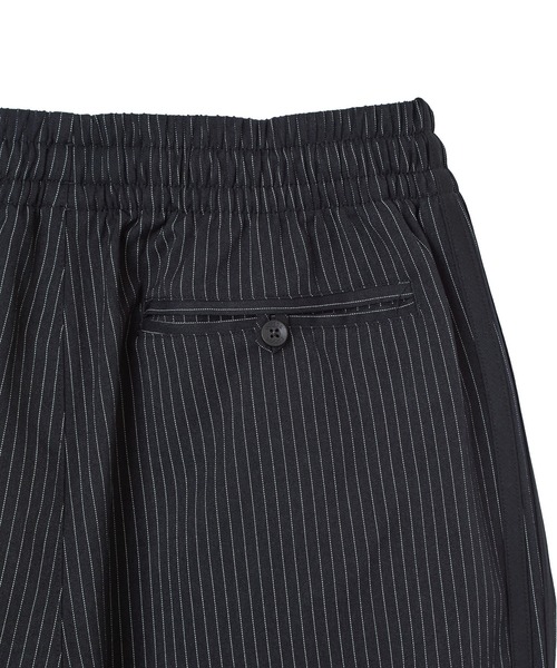 adidas Originals(アディダスオリジナルス)の「adidas FIREBIRD LOOSE PINSTRIPES TRACK PANTS ZF384(その他パンツ・メンズ・ブラック/グレー・S/M/L)」の4枚目の写真