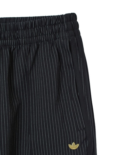 adidas Originals(アディダスオリジナルス)の「adidas FIREBIRD LOOSE PINSTRIPES TRACK PANTS ZF384(その他パンツ・メンズ・ブラック/グレー・S/M/L)」の10枚目の写真