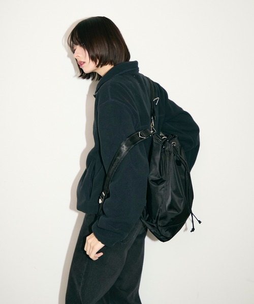 TONER(トナー)の「2WAYアーバンメタルバックパック/ロゴプレート付き(バックパック/リュック・レディース・ブラック/シルバー・FREE)」の6枚目の写真