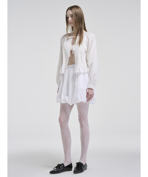 ETMON（エトモン）の「Lace Shirring Blouse, White（シャツ/ブラウス・レディース・その他・FREE）」の4枚目の写真