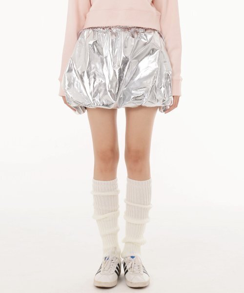 PIECEMAKER(ピースメーカー)の「NYLON SHIRRING PUMPKIN SKIRT (SILVER)(スカート・レディース・その他・FREE)」の1枚目の写真