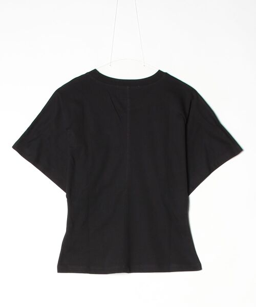REPLAY(リプレイ)の「コットンジャージースリムフィットTシャツ(Tシャツ/カットソー・レディース・オフホワイト/ブラック・SMALL/X-SMALL/MEDIUM)」の3枚目の写真