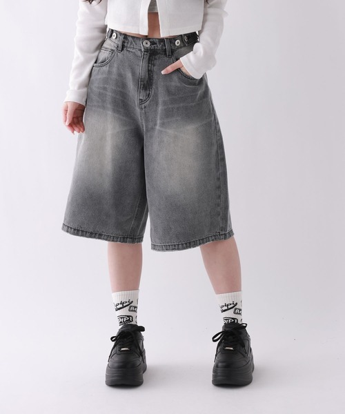 repipi armario（レピピ アルマリオ）の「【2WAYウエスト】デニムハーフパンツ（デニムパンツ・キッズ・ブルー/ブラック/カモフラージュ・SMALL/MEDIUM/LARGE）」の4枚目の写真