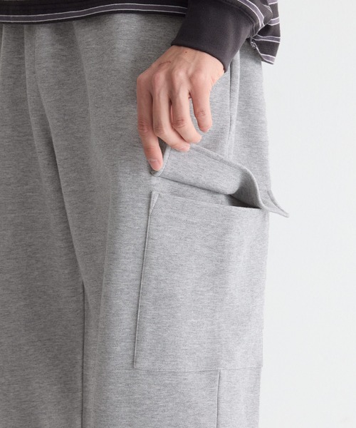 coca（coca）（コカ）の「ユニセックス  スウェットワイドカーゴパンツ（スウェットパンツ・メンズ・グレー/ブラック・XL/L/M）」の17枚目の写真