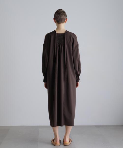 ADORE(アドーア)の「◆ハイパワーストレッチワンピース(ワンピース・レディース・ブラック/ブラウン/イエロー・38)」の15枚目の写真