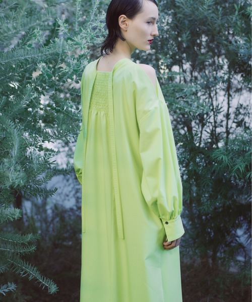 ADORE(アドーア)の「◆ハイパワーストレッチワンピース(ワンピース・レディース・ブラック/ブラウン/イエロー・38)」の4枚目の写真