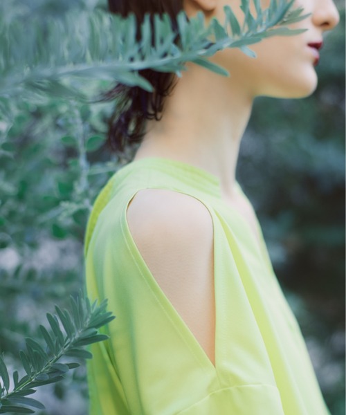 ADORE(アドーア)の「◆ハイパワーストレッチワンピース(ワンピース・レディース・ブラック/ブラウン/イエロー・38)」の5枚目の写真