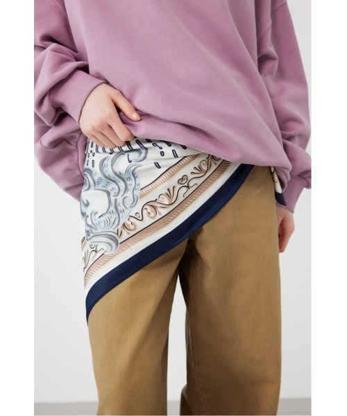 RODEO CROWNS WIDE BOWL（ロデオクラウンズワイドボウル）の「クラシカルビッグスカーフ（バンダナ/スカーフ・レディース・オレンジ系その他/ブルー系その他3/グリーン系その他/ホワイト系その他・FREE）」の2枚目の写真