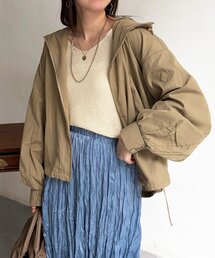 マウンテンブルゾン
