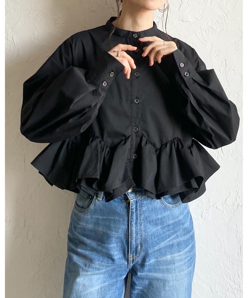 She's Closet(シーズクローゼット)の「ショート丈 長袖ボリュームスリーブ 裾フリルブラウス シャツ(シャツ/ブラウス・レディース・ホワイト/ブラック・FREE)」の14枚目の写真