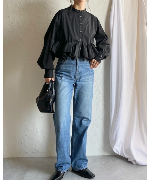 She's Closet(シーズクローゼット)の「ショート丈 長袖ボリュームスリーブ 裾フリルブラウス シャツ(シャツ/ブラウス・レディース・ホワイト/ブラック・FREE)」の15枚目の写真