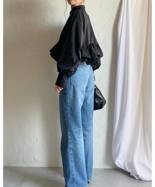 She's Closet(シーズクローゼット)の「ショート丈 長袖ボリュームスリーブ 裾フリルブラウス シャツ(シャツ/ブラウス・レディース・ホワイト/ブラック・FREE)」の16枚目の写真