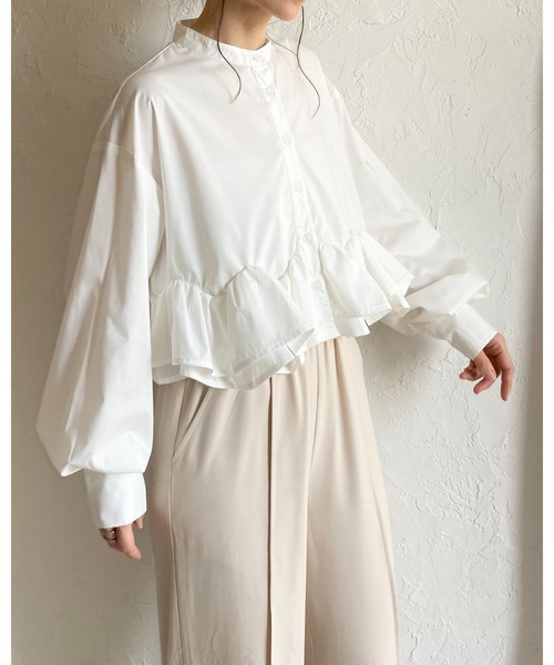 She's Closet(シーズクローゼット)の「ショート丈 長袖ボリュームスリーブ 裾フリルブラウス シャツ(シャツ/ブラウス・レディース・ホワイト/ブラック・FREE)」の19枚目の写真