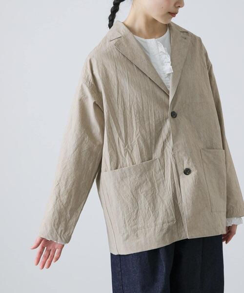 かぐれ(カグレ)の「『ユニセックス』コットンテーラードジャケット(その他アウター・レディース・ベージュ/ブラック/チャコールグレー・1/2)」の9枚目の写真