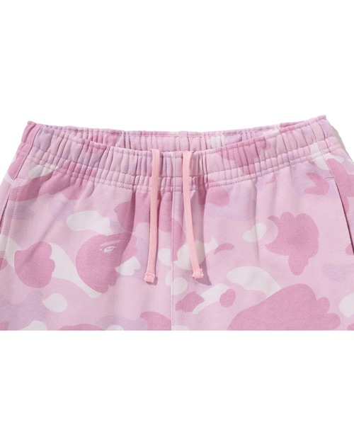 A BATHING APE(アベイシングエイプ)の「COLOR CAMO STRAIGHT SWEAT PANTS(その他パンツ・レディース・ピンク/ホワイト・MEDIUM/SMALL)」の8枚目の写真