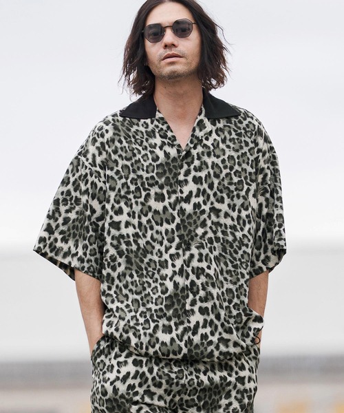 CAMBIO(カンビオ)の「mhs2549-Leopard Switch Open Collar Shirts オープンカラーシャツ(CAM26SS-025)(シャツ/ブラウス・メンズ・グレー系その他/ブラウン系その他/ベージュ系その他・L/M/S)」の2枚目の写真