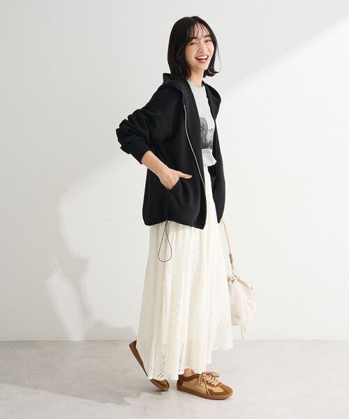 Green　Parks（グリーンパークス）の「ダブルZIP裾ドロストパーカー（パーカー・レディース・ライトベージュ/ブラック/イエロー/杢グレー・FREE）」の20枚目の写真