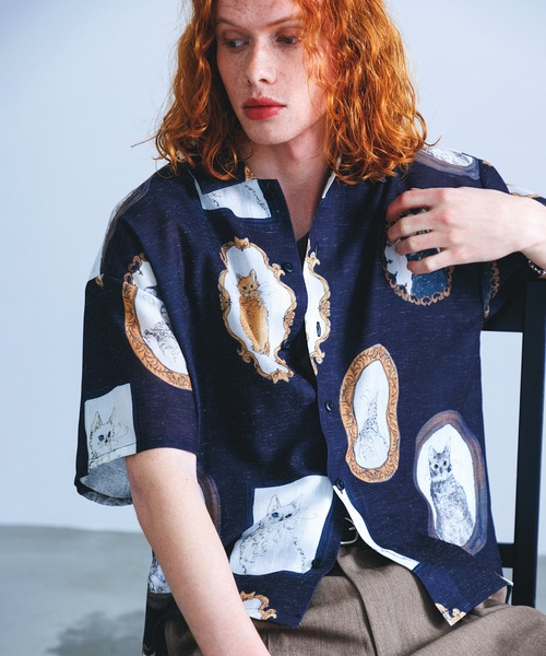 Revo.（レボ）の「Revo. ヴィンテージライク アニマル キャットパターン ボックス セミオープンカラーシャツ（シャツ/ブラウス・メンズ・ナチュラル/サックスブルー/ブラック・2/1）」の5枚目の写真