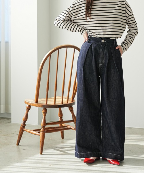 mili an deni(ミリアンデニ)の「ウェストタックデニムパンツ(デニムパンツ・レディース・インディゴブルー・M)」の8枚目の写真