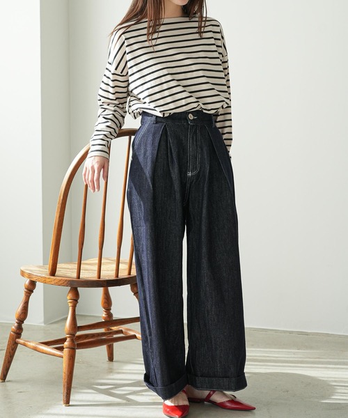 mili an deni(ミリアンデニ)の「ウェストタックデニムパンツ(デニムパンツ・レディース・インディゴブルー・M)」の7枚目の写真
