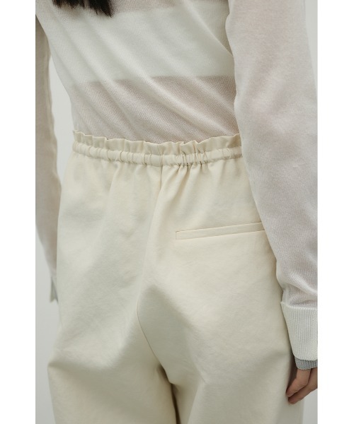 STYLEMIXER(スタイルミキサー)の「ハイラインワイドパンツ(スラックス・レディース・ライトカーキ/アイボリー/ブラック・SMALL/MEDIUM)」の14枚目の写真