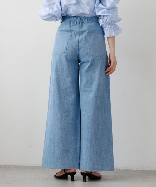 flower（フラワー）の「レースデニムパンツ（デニムパンツ・レディース・ライトブルー/ブルー・SMALL/MEDIUM）」の5枚目の写真