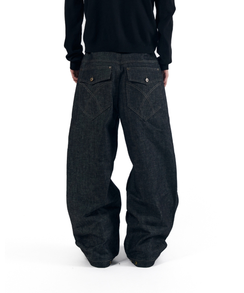 AAKAM(アーカム)の「Bonnie Pocket Denim Pants (Black)(デニムパンツ・レディース・その他・1/2)」の10枚目の写真