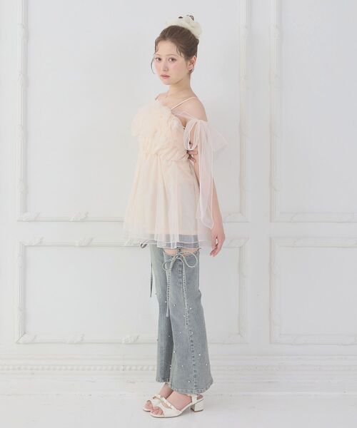 MAJESTIC LEGON（マジェスティックレゴン）の「ショルダーリボンフリルビスチェ（キャミソール・レディース・グレー/アイボリー/ピンク・MEDIUM）」の20枚目の写真