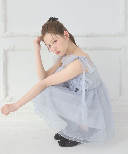 MAJESTIC LEGON（マジェスティックレゴン）の「ショルダーリボンフリルビスチェ（キャミソール・レディース・グレー/アイボリー/ピンク・MEDIUM）」の10枚目の写真