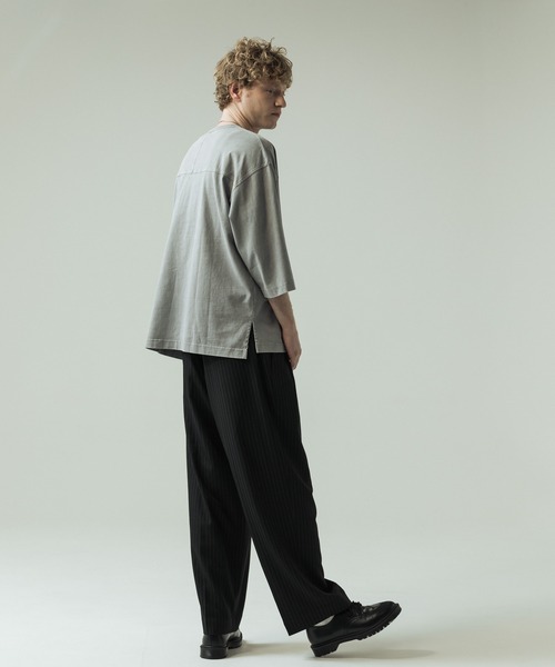 SLICK(スリック)の「【SLICK/スリック】Pinstripe Tech Twill Two Tuck Slacks/ピンストライプテックツイルツータックスラックス/ワイドパンツ(スラックス・メンズ・ブラック/ブラウン/グレー・2/1/3)」の21枚目の写真