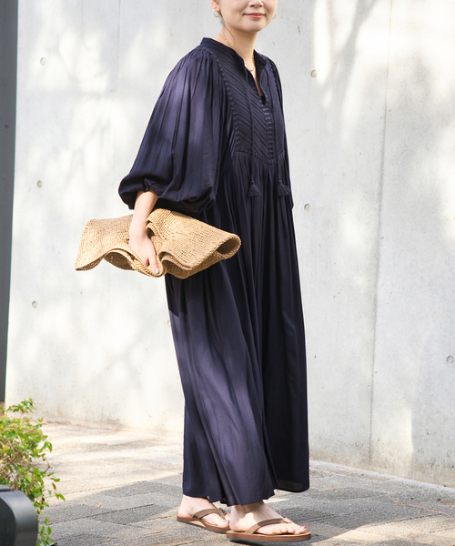 JOURNAL STANDARD(ジャーナルスタンダード)の「インディアクロスエンブロイダリーワンピース(ワンピース・レディース・ブラウン/ネイビー・FREE)」の13枚目の写真