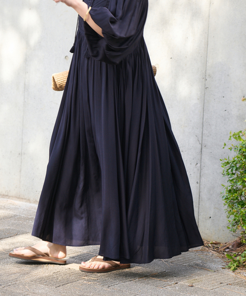 JOURNAL STANDARD(ジャーナルスタンダード)の「インディアクロスエンブロイダリーワンピース(ワンピース・レディース・ブラウン/ネイビー・FREE)」の15枚目の写真